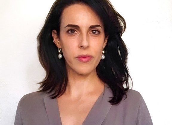 Prof. Dr. Anna Valente