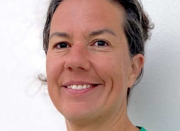  Alessandra Hool