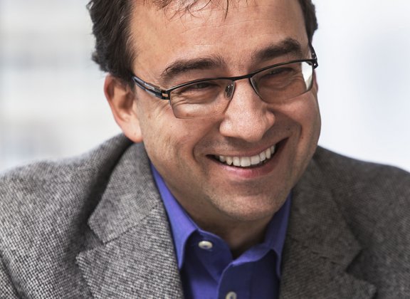 Prof. Dr. Jürg Leuthold